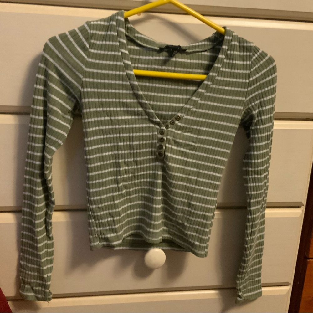 Forever 21, green and white